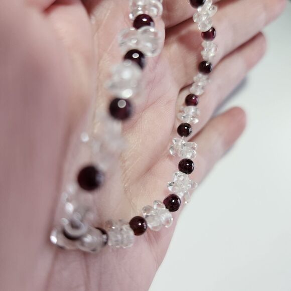 ***Final Sale*** Quartz And Garnet Beaded Bracelet With Silver Clasp - Picture 3 of 10